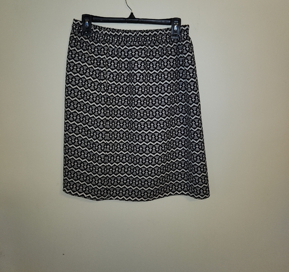 LOFT Black and White Geometric A-Line Skirt - Picture 1 of 5